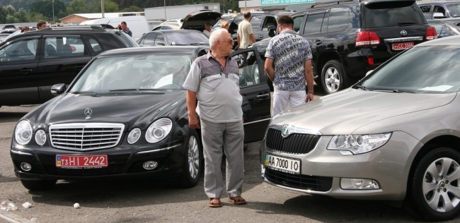 в августе 2016 ввезено 1315 б/у авто